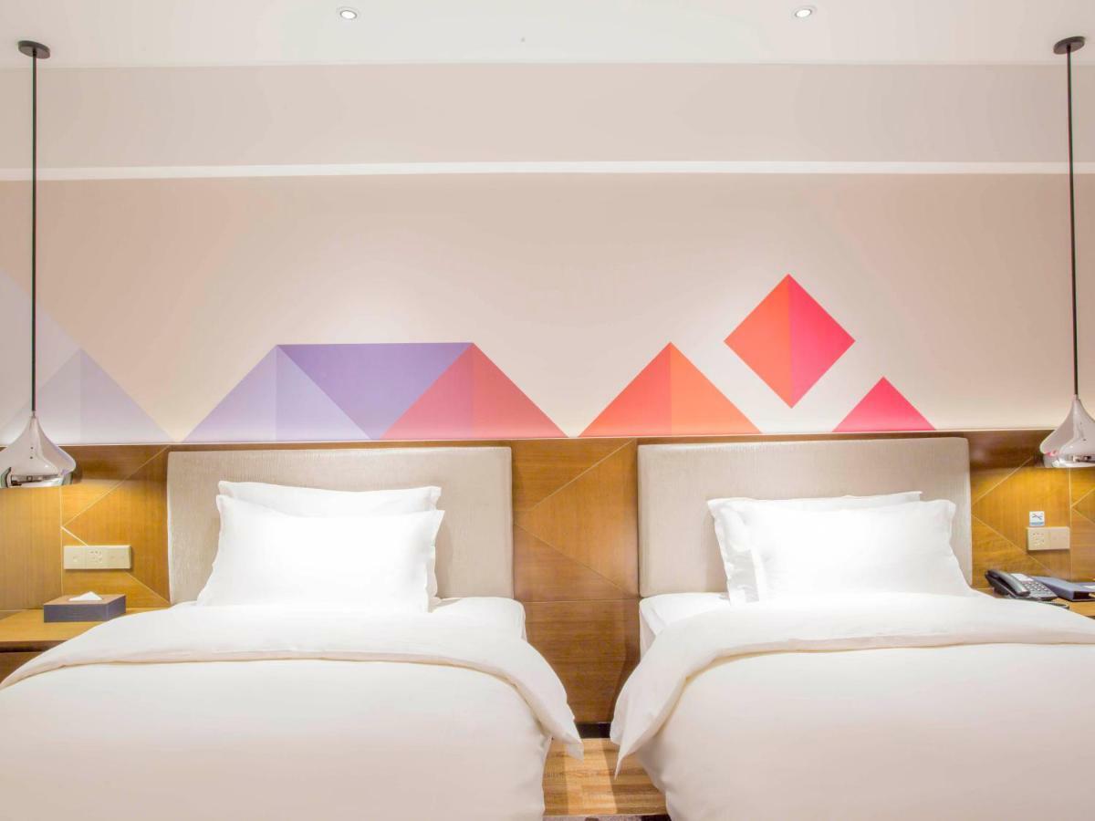 Borrman Hotel Nanning Railway Station Branch Bagian luar foto