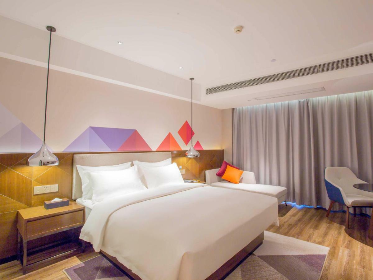 Borrman Hotel Nanning Railway Station Branch Bagian luar foto