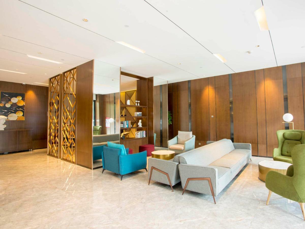 Borrman Hotel Nanning Railway Station Branch Bagian luar foto